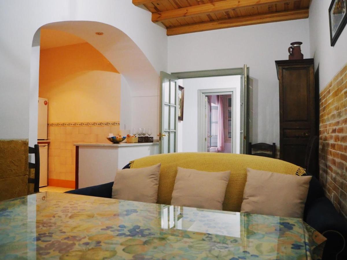 Carmona Center Apartment Екстер'єр фото